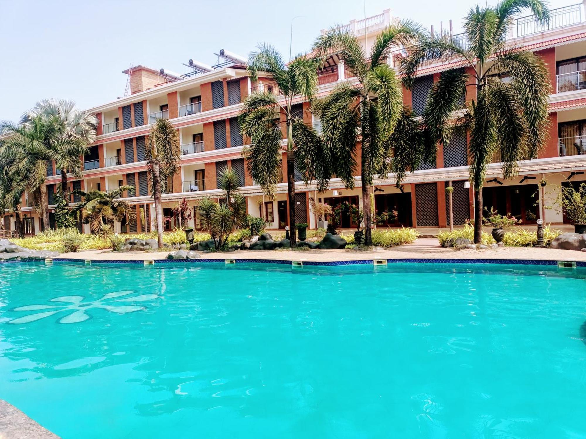 Resort Primo Bom Terra Verde Baga Zewnętrze zdjęcie