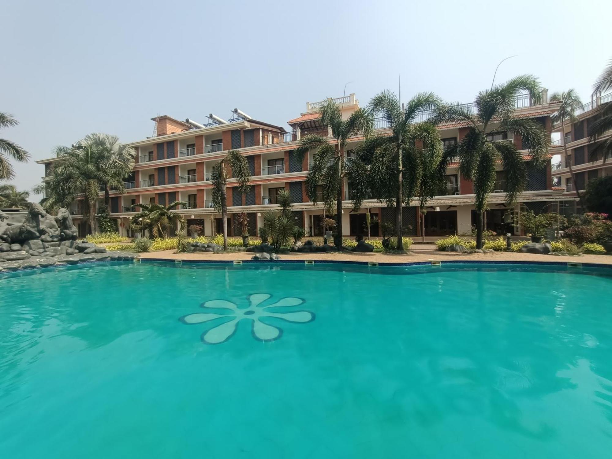Resort Primo Bom Terra Verde Baga Zewnętrze zdjęcie